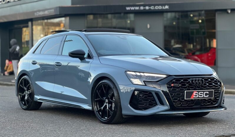 
								Audi RS3 – 2.5 TFSI Vorsprung Sportback S Tronic quattro Euro 6 (s/s) 5dr full									