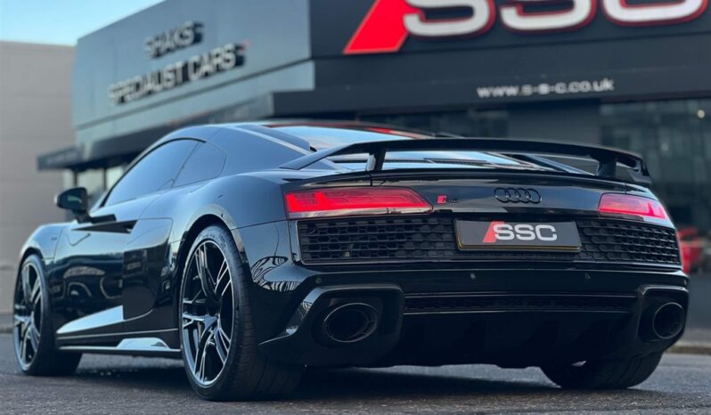 
								Audi R8 –  5.2 FSI V10 Performance Carbon Black S Tronic quattro Euro 6 (s/s) 2dr full									