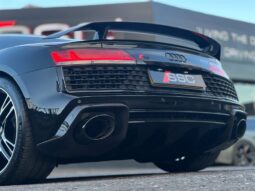 
										Audi R8 –  5.2 FSI V10 Performance Carbon Black S Tronic quattro Euro 6 (s/s) 2dr full									