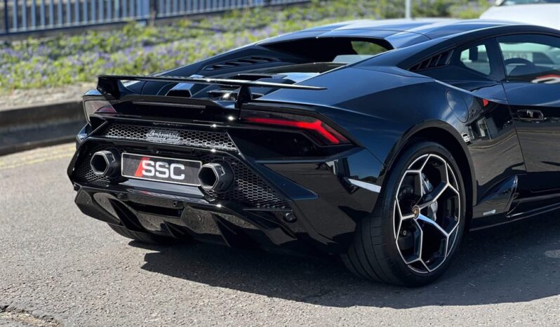 
								Lamborghini Huracan –  5.2 V10 LP 640-2 Tecnica LDF Euro 6 (s/s) 2dr full									