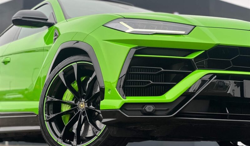 
								Lamborghini Urus  – 4.0 V8 BiTurbo Pearl Capsule Auto 4WD Euro 6 5dr full									