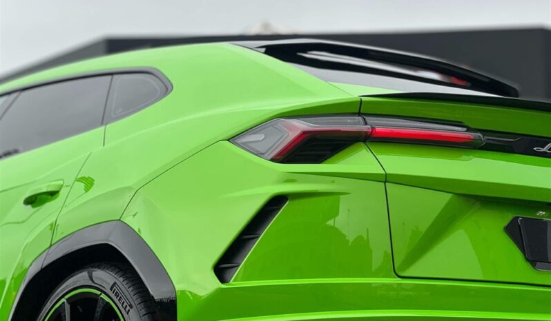 
								Lamborghini Urus  – 4.0 V8 BiTurbo Pearl Capsule Auto 4WD Euro 6 5dr full									