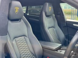 
										Lamborghini Urus – 4.0 V8 BiTurbo Auto 4WD Euro 6 5dr full									