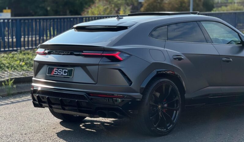 
								Lamborghini Urus –  4.0 V8 BiTurbo Auto 4WD Euro 6 5dr full									