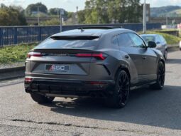 
										Lamborghini Urus –  4.0 V8 BiTurbo Auto 4WD Euro 6 5dr full									