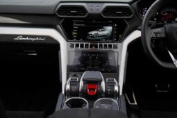 
										Lamborghini Urus  – 4.0 V8 BiTurbo S Auto 4WD Euro 6 5dr full									