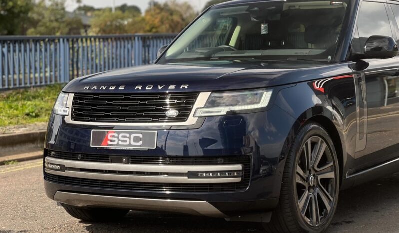 
								Land Rover Range Rover –  3.0 D300 MHEV HSE Auto 4WD Euro 6 (s/s) 5dr full									