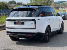 
										Land Rover Range Rover  – 3.0 P400 MHEV SE Auto 4WD Euro 6 (s/s) 5dr full									