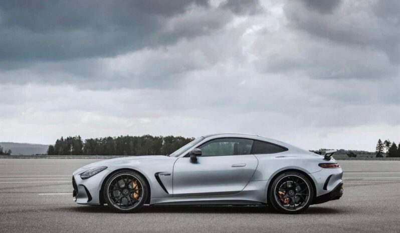 
								Mercedes AMG GT – 4.0 63 V8 BiTurbo Performance SpdS MCT 4MATIC+ Euro 6 (s/s) 2dr full									