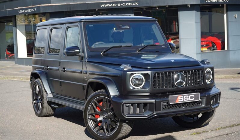 
								Mercedes G63 AMG – 4.0 V8 BiTurbo MHEV AMG MANUFAKTUR Edition SpdS+9GT 4WD Euro 6 (s/s) 5dr full									