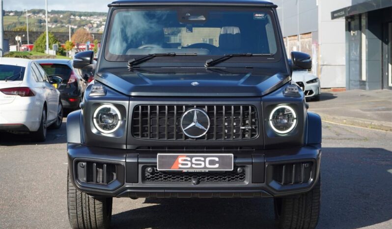 
								Mercedes G63 AMG – 4.0 V8 BiTurbo MHEV AMG MANUFAKTUR Edition SpdS+9GT 4WD Euro 6 (s/s) 5dr full									