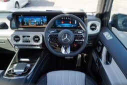 
										Mercedes G63 AMG – 4.0 V8 BiTurbo MHEV AMG MANUFAKTUR Edition SpdS+9GT 4WD Euro 6 (s/s) 5dr full									