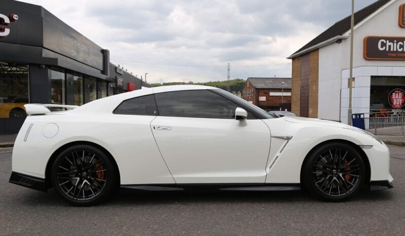 
								Nissan GT-R –  3.8 V6 Recaro Auto 4WD Euro 6 2dr full									