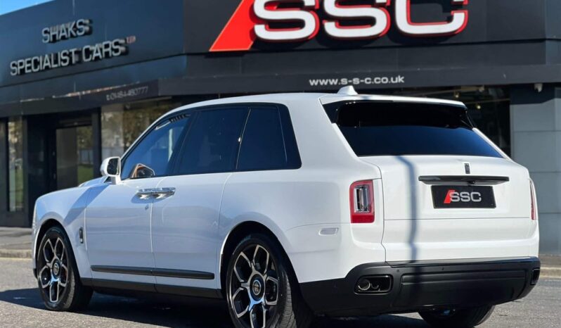 
								Rolls-Royce Cullinan – 6.75 V12 Black Badge Auto 4WD Euro 6 5dr full									