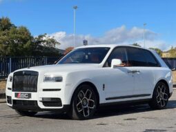 
										Rolls-Royce Cullinan – 6.75 V12 Black Badge Auto 4WD Euro 6 5dr full									