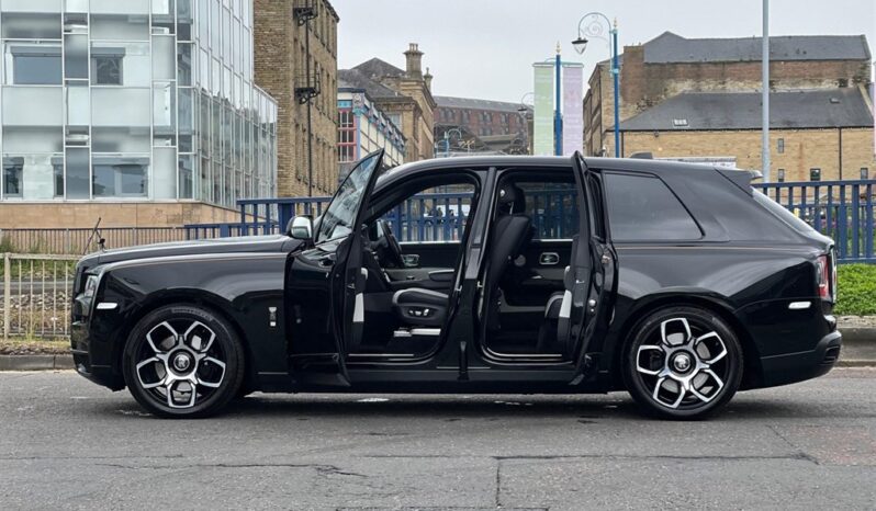 
								Rolls-Royce Cullinan  – 6.75 V12 Black Badge Auto 4WD Euro 6 5dr full									