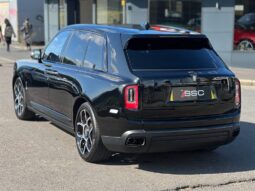 
										Rolls-Royce Cullinan –  6.75 V12 Black Badge Auto 4WD Euro 6 5dr full									