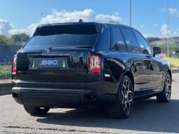 
										Rolls-Royce Cullinan –  6.75 V12 Black Badge Auto 4WD Euro 6 5dr full									