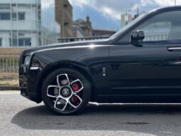 
										Rolls-Royce Cullinan  – 6.75 V12 Black Badge Auto 4WD Euro 6 5dr full									