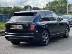 
										Rolls-Royce Cullinan  – 6.75 V12 Black Badge Auto 4WD Euro 6 5dr full									