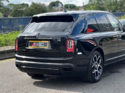 
										Rolls-Royce Cullinan  – 6.75 V12 Black Badge Auto 4WD Euro 6 5dr full									