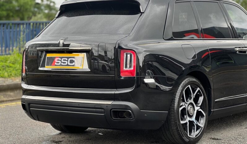 
								Rolls-Royce Cullinan  – 6.75 V12 Black Badge Auto 4WD Euro 6 5dr full									